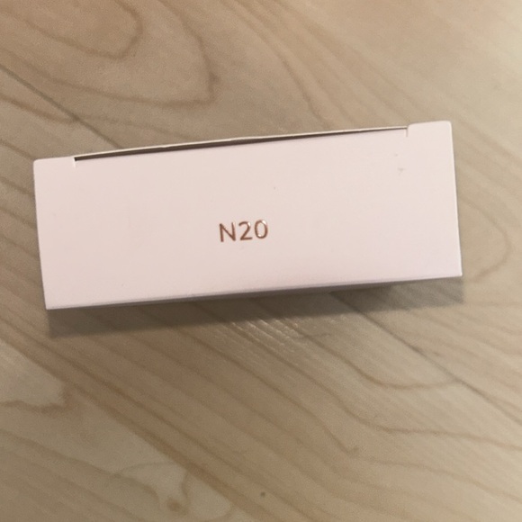 Brand New JUDYDOLL Everlast Cushion Foundation #N20 - Picture 3 of 3